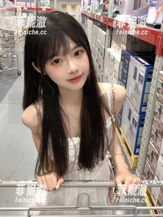 YouMi尤蜜荟 - 黑色的魅力如此致命：周于希sandy高清图集带你陷入深渊！