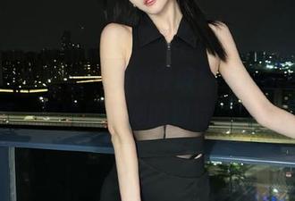 YouMi尤蜜荟 – 免费获取！宋梓诺Bee红裙图集，尽情欣赏她的独特魅力与风范！