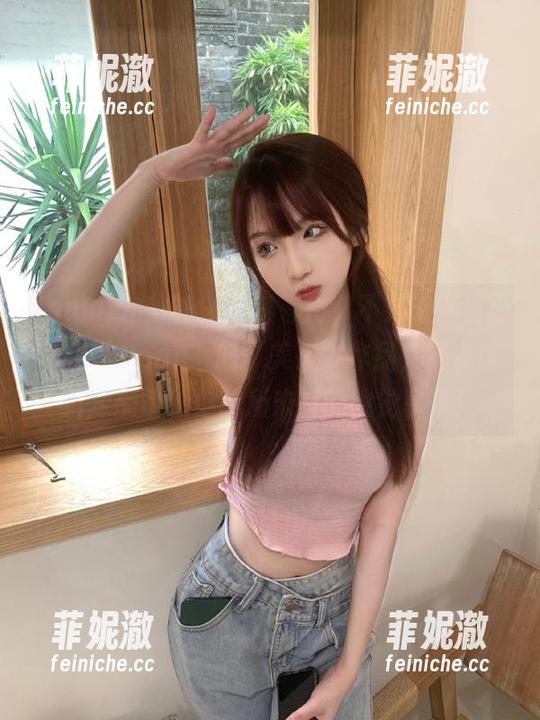 YouMi尤蜜荟-小海臀Rean YouMi尤蜜荟 - 与其等待,不如来观看“小海臀Rean”的“美足”作品,精美图片定能带给你前所未有的视觉享受!