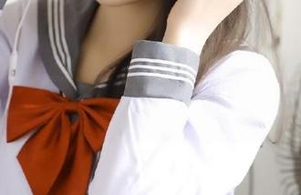 YouWu尤物馆 – 魅惑无比的最新FoxYini孟狐狸裤里丝套图，快来抢先欣赏！