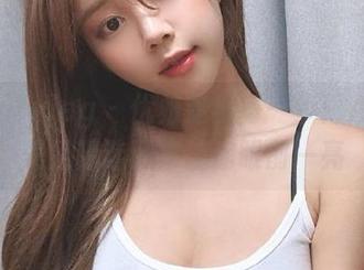 beautyleg – 优雅走出每一步：Avril美足精选图集让你眼前一亮