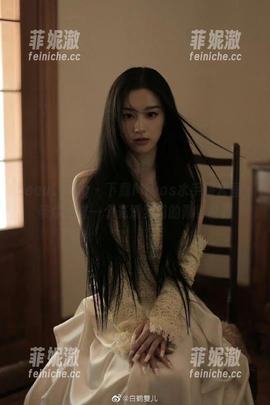 beautyleg - 下载Miyas水手服套图，带你走进一个充满梦幻的青春世界