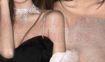 beautyleg – 优雅与温暖并存：小雪的无圣光棉袜图包分享