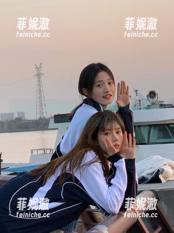 pans - 福利时刻：妮妮美腿作品的魅力，瞬间捕获你的目光！