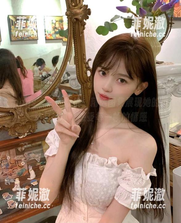pans-樱桃 pans - 清纯樱桃:精选图集展现她的灵动与纯真,感受每一帧的情感