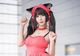 分享“w黑米粥w”独特私拍，兔女郎主题图包让你融入温暖与浪漫的氛围里