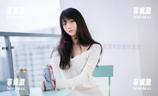 一智智的水手服写真系列：分享原图与美丽照片的独特视角