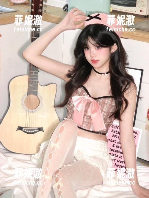 丽柜-yuleba 丽柜 - yuleba办公室私拍专辑,原图定格美丽瞬间的独特魅力