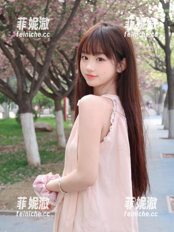 丽柜 - 来吧，团子在线给你安排绮靡双笙美图，笑得你肚子疼才算成功！