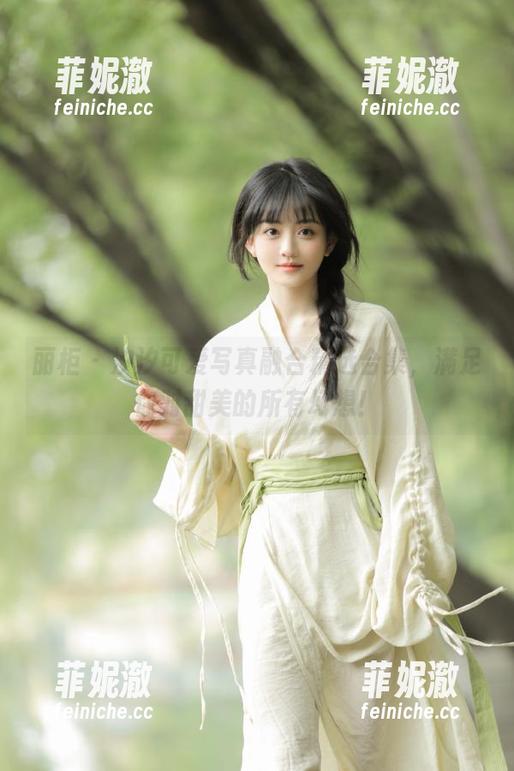 丽柜 - 汐汐可爱写真融合精选合集，满足你对甜美的所有幻想！