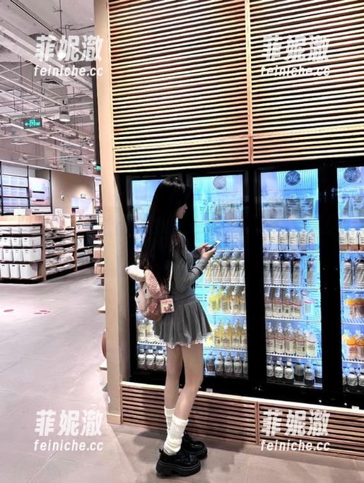 丽柜-潼潼 丽柜 - 潼潼网袜图集,定制设计彰显你的独特个性与风格