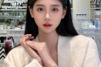 丽柜 – 捕捉雪糕空姐的高清写真：在云头上绽放的美丽，宛如人间仙子！