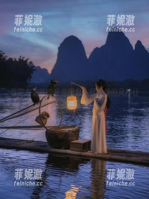 九柒喵 看完九柒喵的私房图包,翠雀媚的风格让人心情复杂!