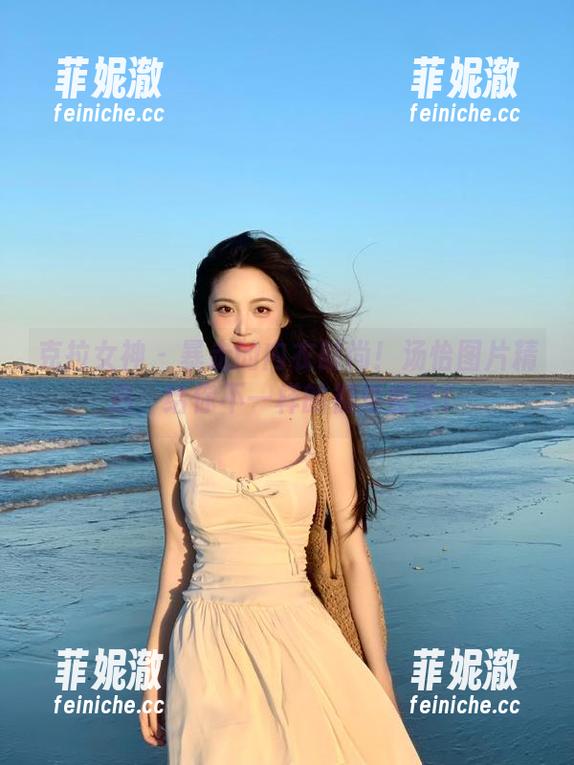 克拉女神 - 暴走的内衣时尚！汤怡图片精选，给你不一样的视觉盛宴！