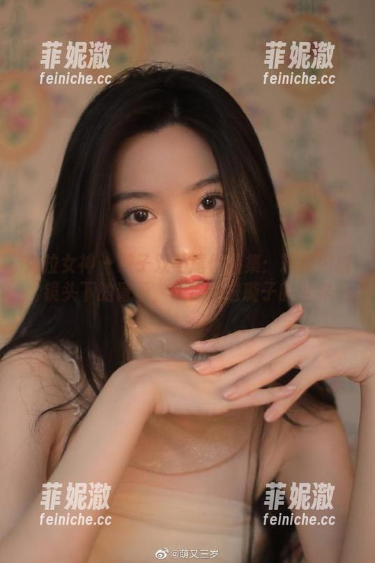 克拉女神 - 璇子双马尾作品集：精选细腻镜头下的青春，带你走进璇子的世界