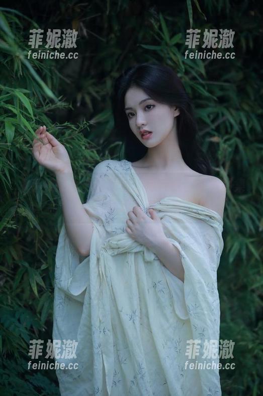 水手裙的小心机解析，兔玩映画精选图集完美展现青春气息