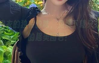 体验皮衣的独特韵味，免费下载只是简言的超美图包！