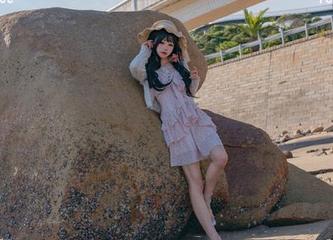 漫游咬人小小兔的摄影之旅，《黑神话阁中四妹》原图与炫酷壁纸任你选择！