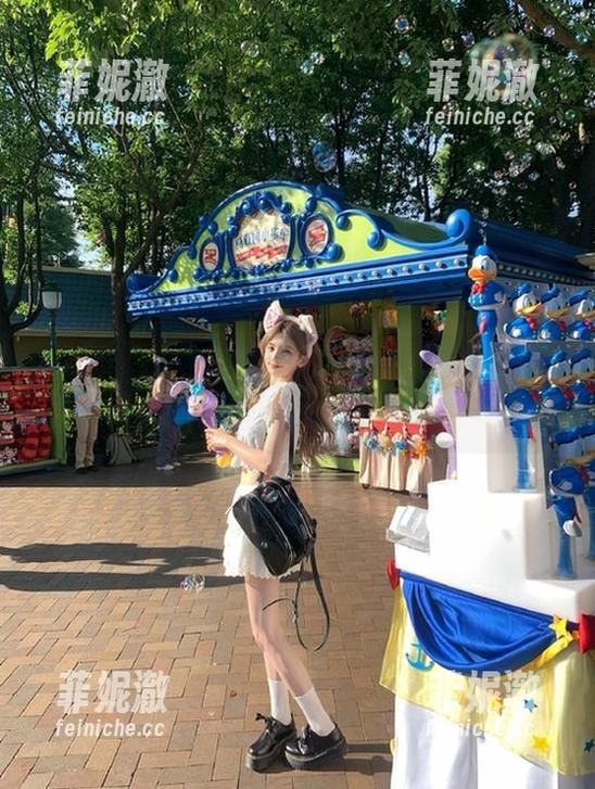 嗲囡囡-陈雅漫VICKY 嗲囡囡 - 释放你的灵感,陈雅漫VICKY的灰丝免费写真资源任你挑选!