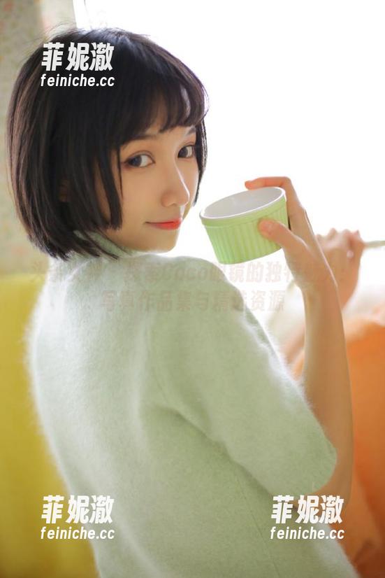头条女神-coco 头条女神 - 探索Coco眼镜的独特魅力:写真作品集与精选资源