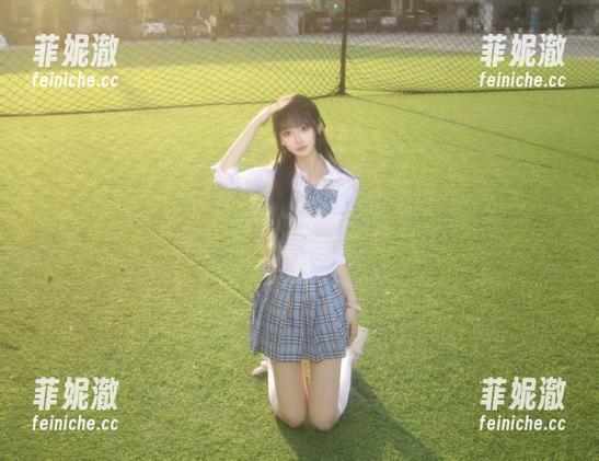 女主K 主人的女仆:女主K的高清写真套图,穿越梦幻般的情境