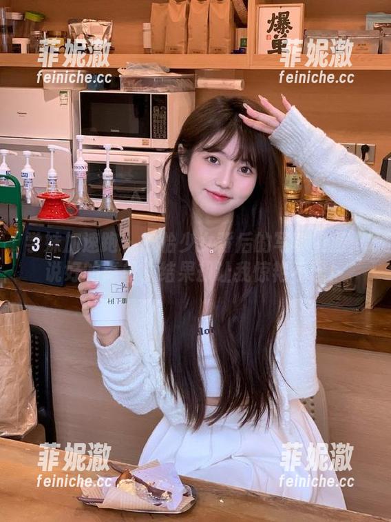学妹加速跑-欣怡 学妹加速跑 - 欣怡少女背后的写真资源:说好的简单,结果却让我惊艳不已!