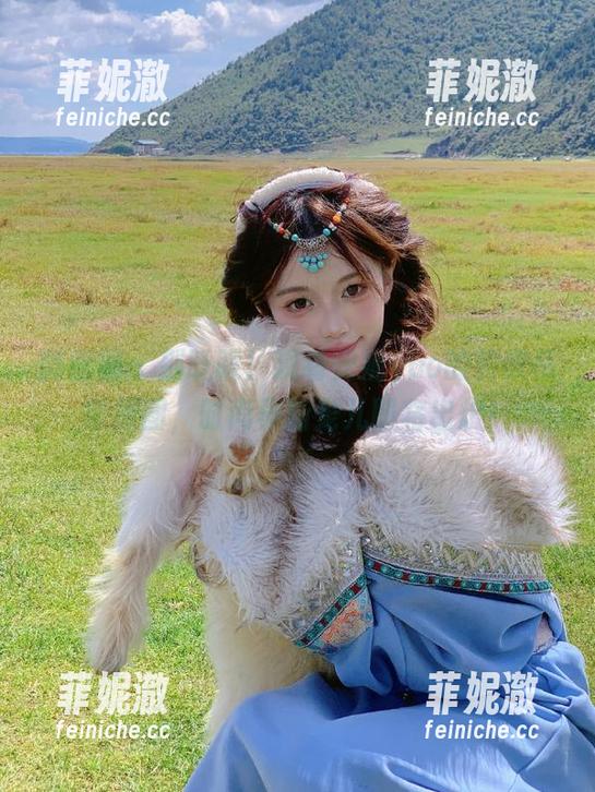 微密圈 - 别眨眼！观看安妮yoo的豹纹吊带原图，时尚界新宠儿即将出炉！