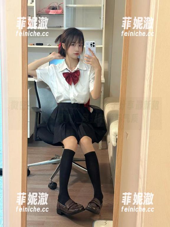 小优优子 微密圈 - 震撼上线!小优优子分享最新貂皮大衣写真,尽显时尚与气质