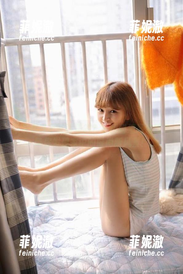 谁说居家不能美美的？小和甜酒高清图包带你发现家中的时尚新风景！