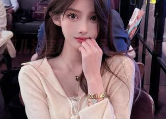 小小奶瓶儿浴室精选作品，捕捉每一个转瞬即逝的迷人瞬间