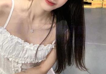 尤果网 – 夏倪可ella居家写真合集：细腻作品记录每一个生活的瞬间