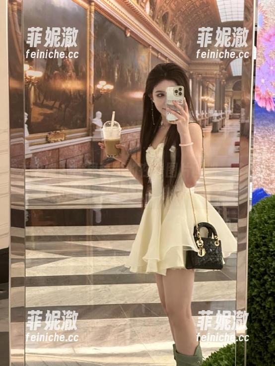 尤果网 - 糖果蕾丝的在线图片画册，带你走入她的艺术幻想与独特视角之旅