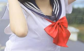 尤果网 – 让莉恩姐姐的免费写真带给你不同寻常的视觉体验