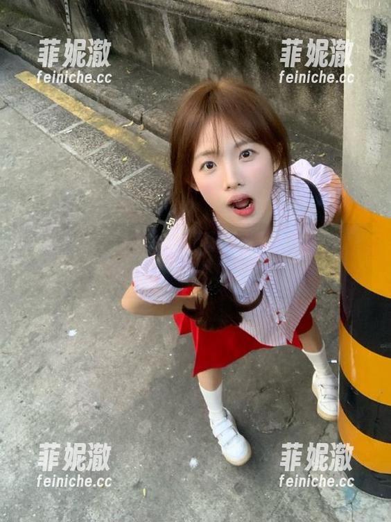 尤果网 - 青树温柔开箱：网盘免费下载，带你领略不一样的写真风格
