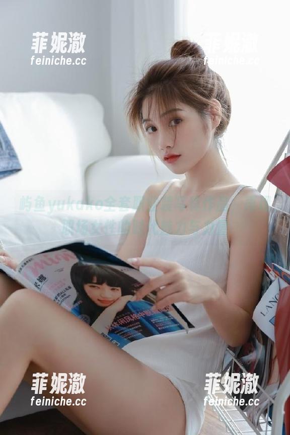 屿鱼yukako 屿鱼yukako全套职业装写真作品,再现职场女性的时代魅力与力量