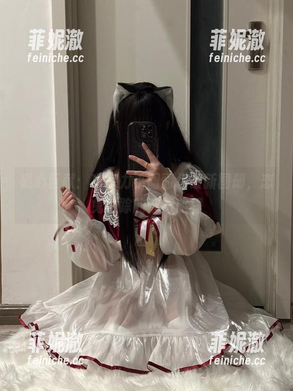 巧克力小圆面包 倾心巨献:巧克力小圆面包最新图册,恋兔之踪的奇幻旅程