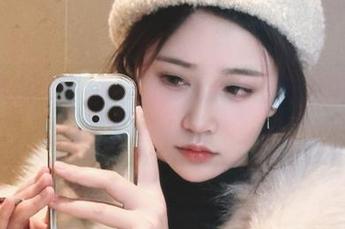 福利大揭秘，年年Nnian么么茶写真图片尽在你手中