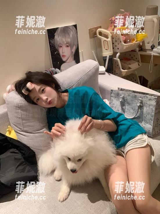 张思允 微密圈 - 张思允全新清纯写真集来袭,最新作品展现青春和灵动的完美结合!
