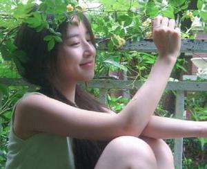 微密圈 – 绚丽多姿的时尚世界，观看张思允制服黑丝写真，精彩图片让你欲罢不能！