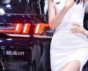 微密圈 – 徐莉芝风格写真集带你体验，网袜写真资源限时获取！