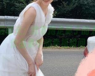 相伴午后时光：欣赏抱走莫子的太太写真作品集中的幸福瞬间