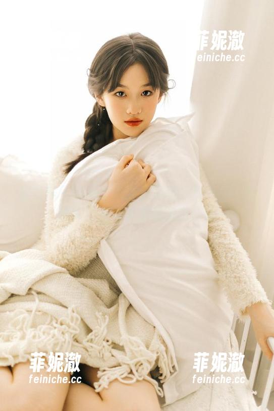 推女神 - 从各个角度探寻美：Kiren_程程程学姐写真美图精选合集