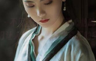 推女神 – 不用圣光加持，温心怡的吊带作品依旧让人赞叹，这才是真正的实力！