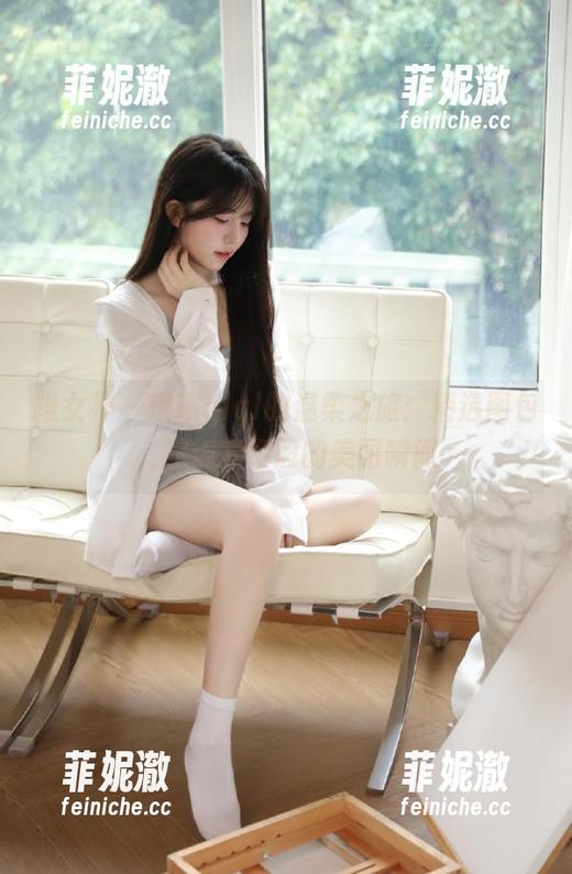 推女神 - 琪琪qlql的温柔之旅：精选图包，邂逅梦幻般的美丽瞬间