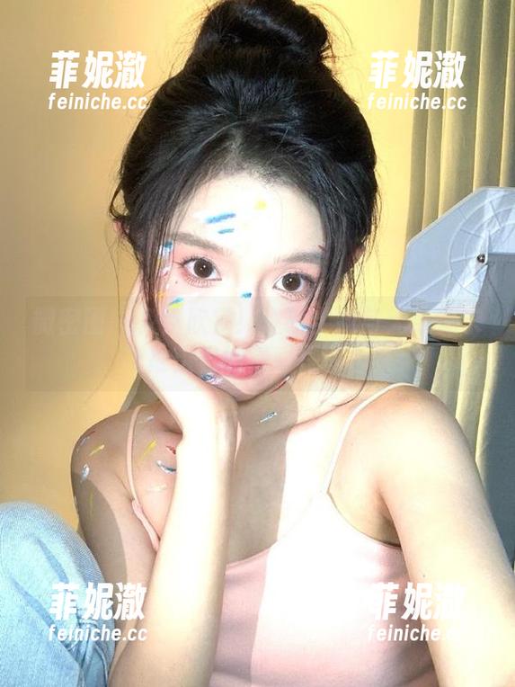 微密圈 - 免费欣赏！性感学妹与无欲无求的推土君的精彩写真合集