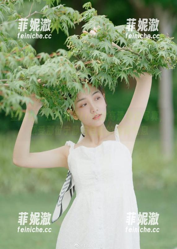 星颜社-转转Lisa 星颜社 - 分享转转Lisa的高清海边写真,感受那份宁静与自由的海洋气息