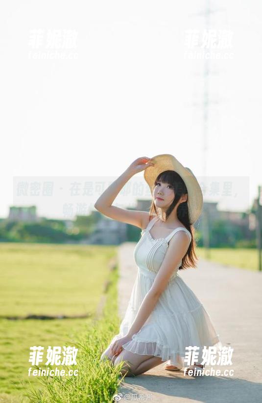 是可馨耶 微密圈 - 在是可馨耶的丝袜美图合集里,畅游性感与优雅的世界!