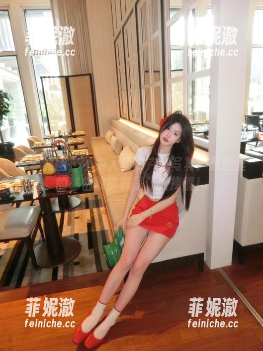 森萝财团 - 不为人知的卉子写真：原图里的秘密故事真是让人捧腹！
