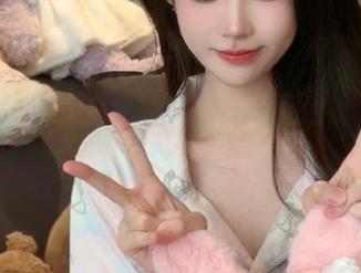 观看精彩纷呈的森萝财团清新黑丝学生妹写真作品合集