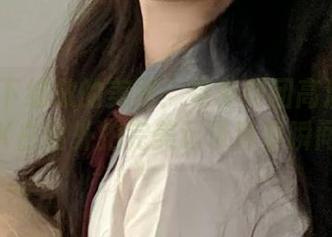 在阳光下绽放的美丽：森萝财团高清写真JK白丝外拍完美记录青春瞬间